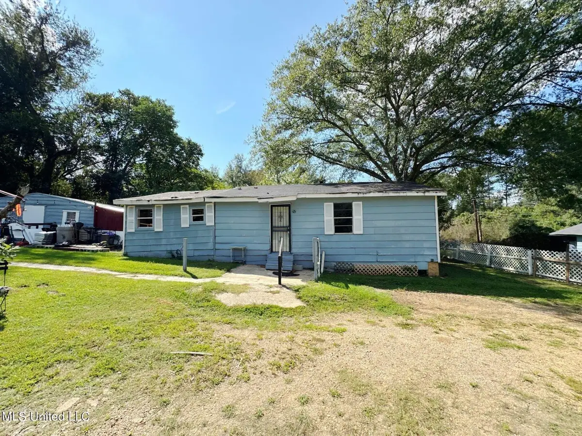 220 Pin Oak Drive, Jackson, MS 39213 - Image #1