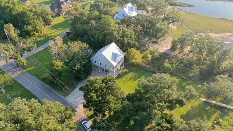 5592 W Wittman Road, Pass Christian, MS 39571 - Image #3