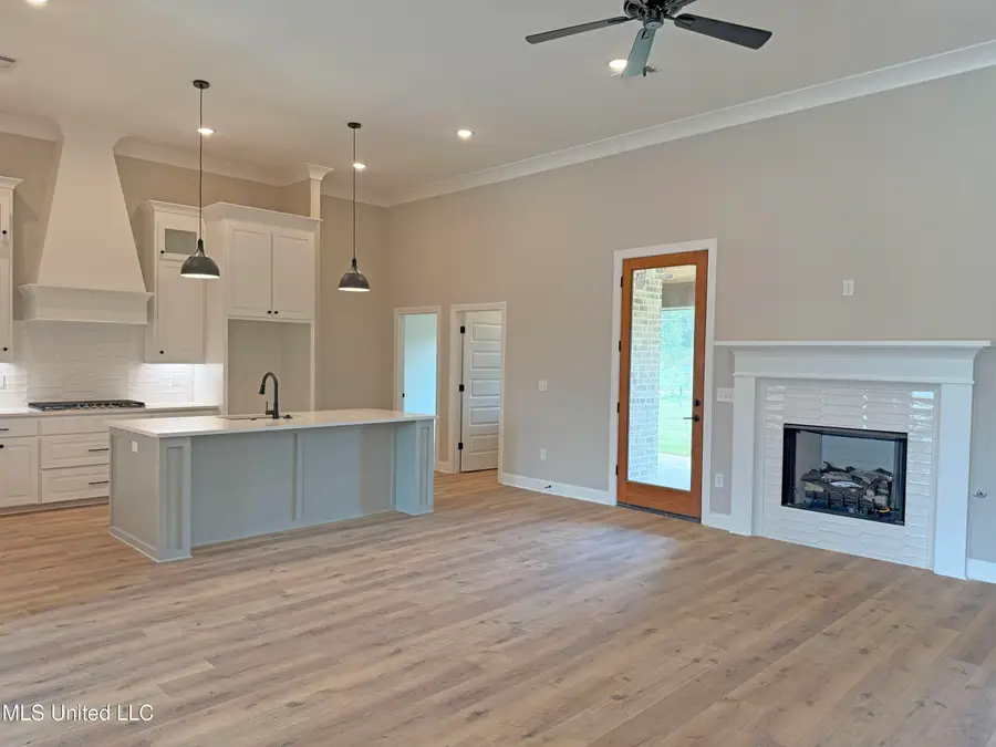 306 Tremont Drive, Florence, MS 39073 - Image #2