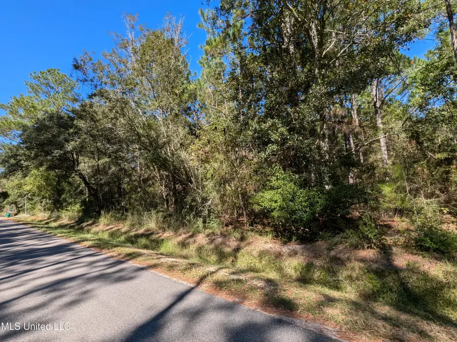 000 W Greene Street, Bay Saint Louis, MS 39520 - Image #3