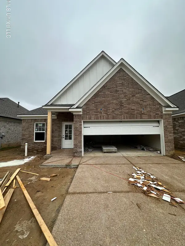 267 Flower Garden Drive, Southaven, MS 38671