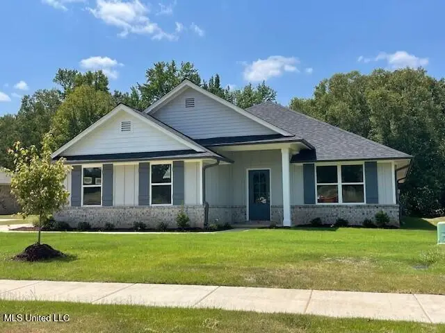 4269 W Olivia Circle, Olive Branch, MS 38654 - Image #1