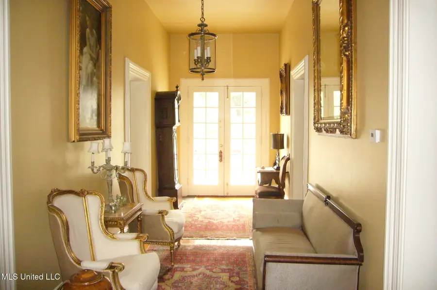 206 S Dr. Ml King Jr Street, Natchez, MS 39120 - #2