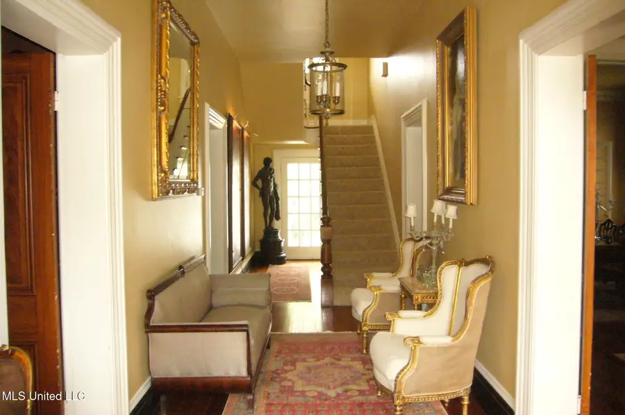 206 S Dr. Ml King Jr Street, Natchez, MS 39120 - #3