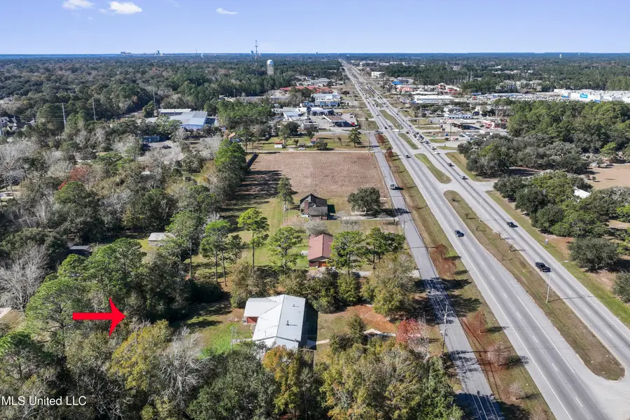 6 Davis Bayou Road, Ocean Springs, MS 39564 - #3