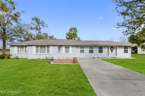 633 Keller Street, Bay Saint Louis, MS 39520