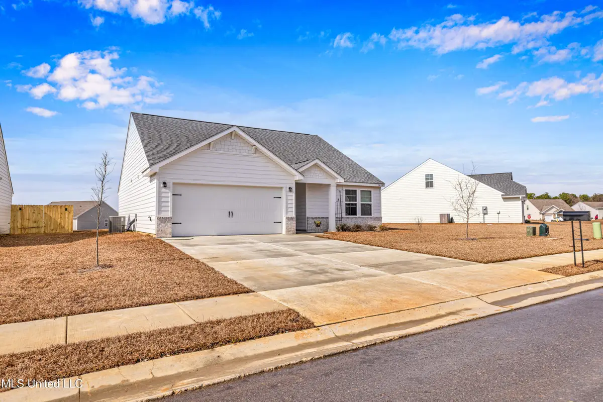 14447 Quail Ridge Drive, Gulfport, MS 39503 - Image #1