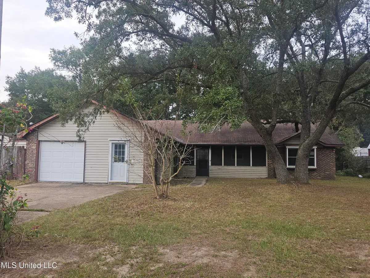 8520 Mermaid Avenue, Ocean Springs, MS 39564 - Image #1