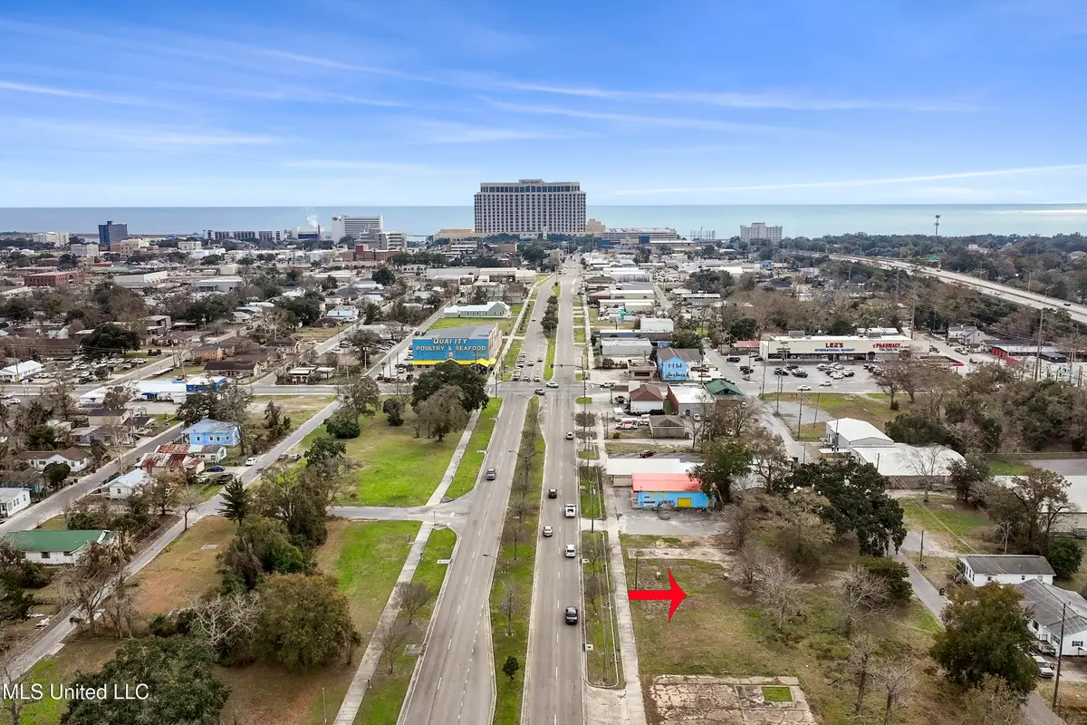 323 Caillavet Street, Biloxi, MS 39530 - Image #1