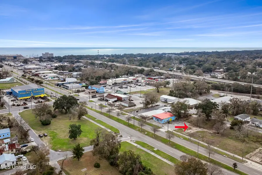323 Caillavet Street, Biloxi, MS 39530 - Image #3
