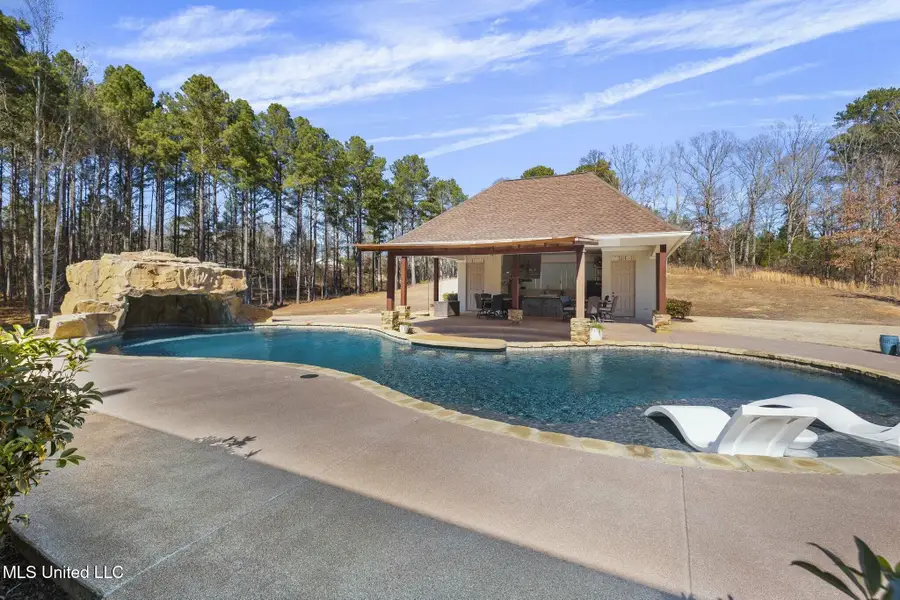 167 Dogwood Trace, Brandon, MS 39042 - Image #2