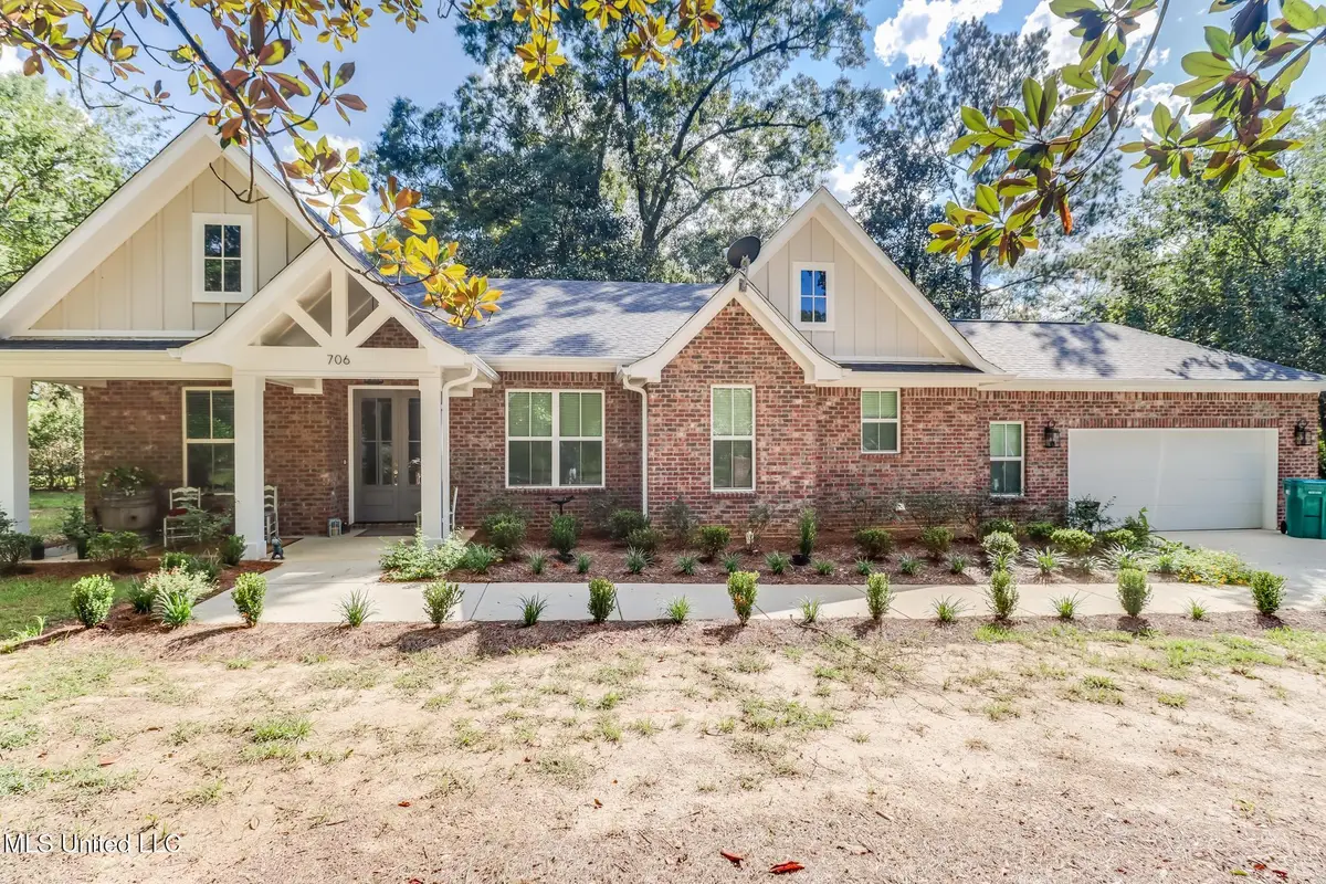 706 Jones Avenue, Wiggins, MS 39577 - Image #1