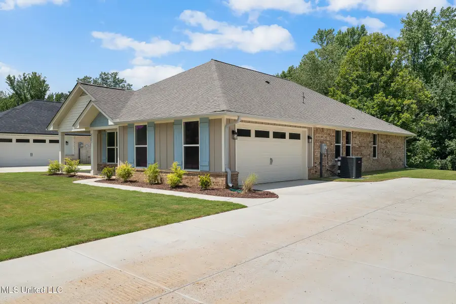 4251 W Olivia Circle, Olive Branch, MS 38654 - Image #3