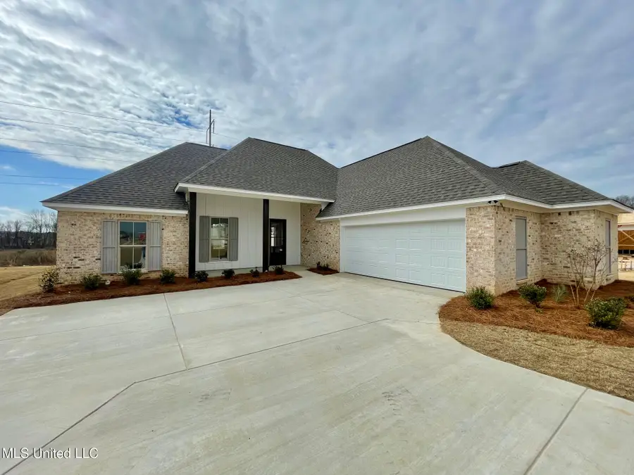 196 Azure Drive, Canton, MS 39046 - Image #2