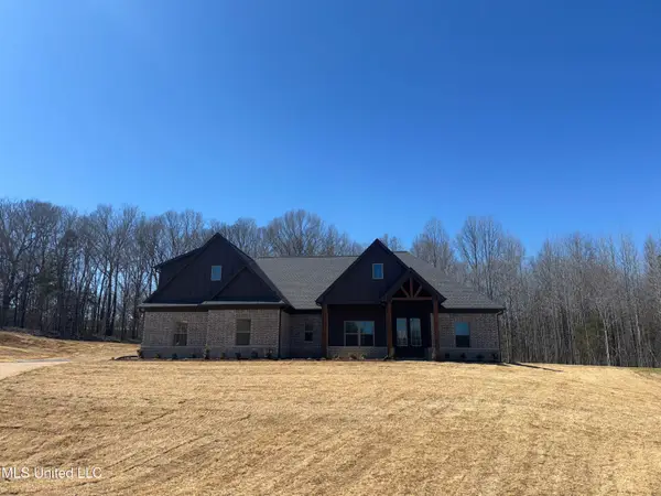 9072 Treadway Creek Drive, Hernando, MS 38632