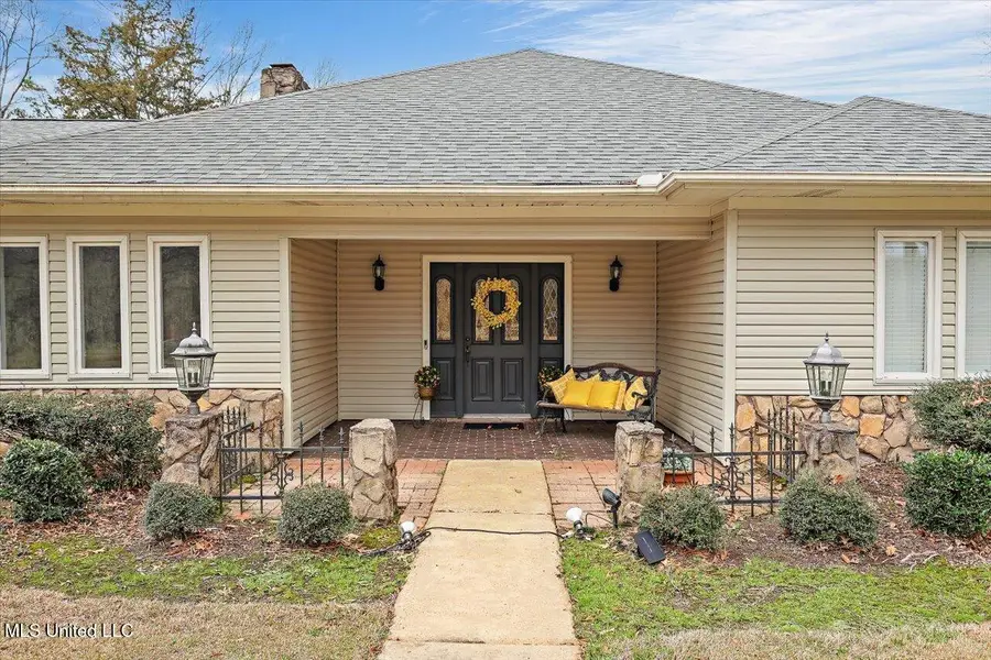 105 Lauren Lane, Clinton, MS 39056 - Image #2