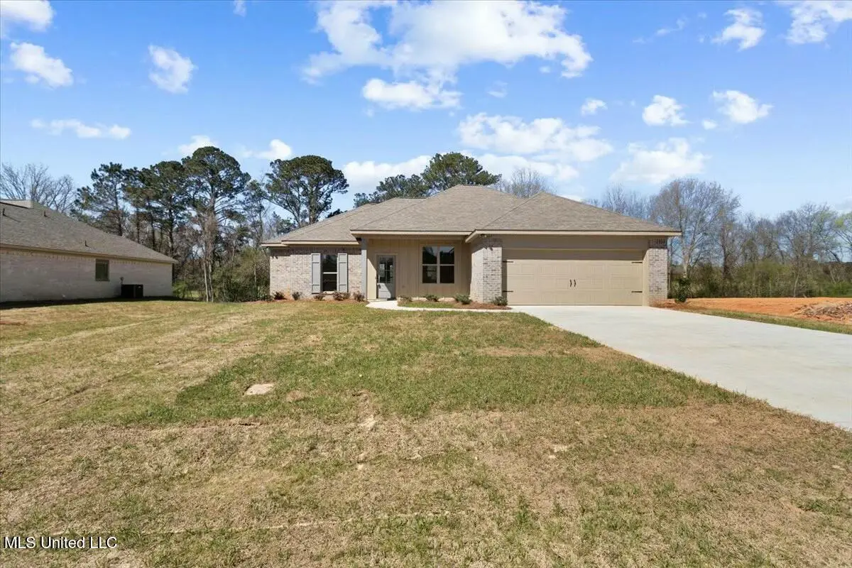 107 NE Adams Avenue, Magee, MS 39111 - Image #1