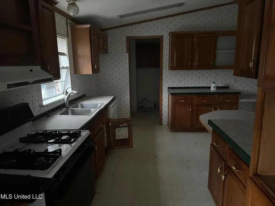 7 Willie Roberts Road, Jayess, MS 39641 - Image #3