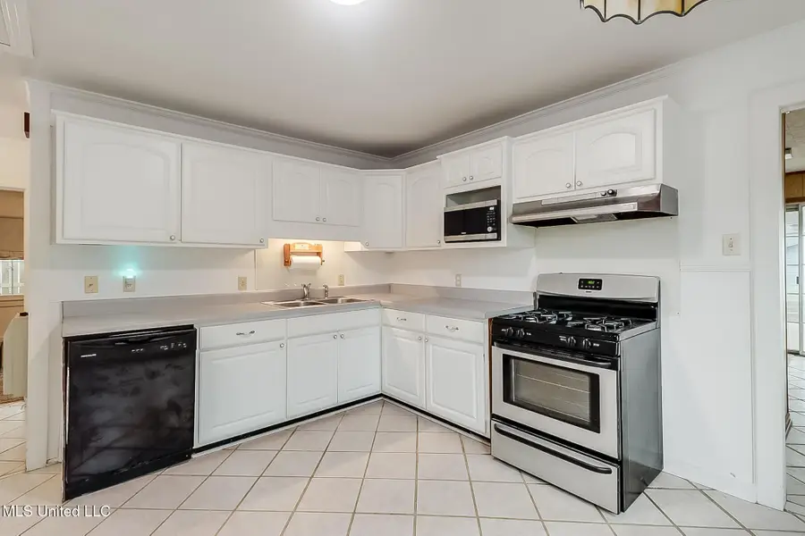 2219 19th Avenue, Gulfport, MS 39501 - Image #3