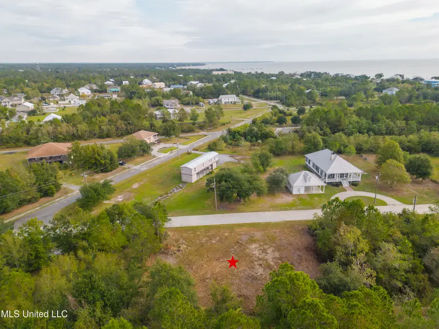 169 Waveland Avenue, Waveland, MS 39576 - Image #2