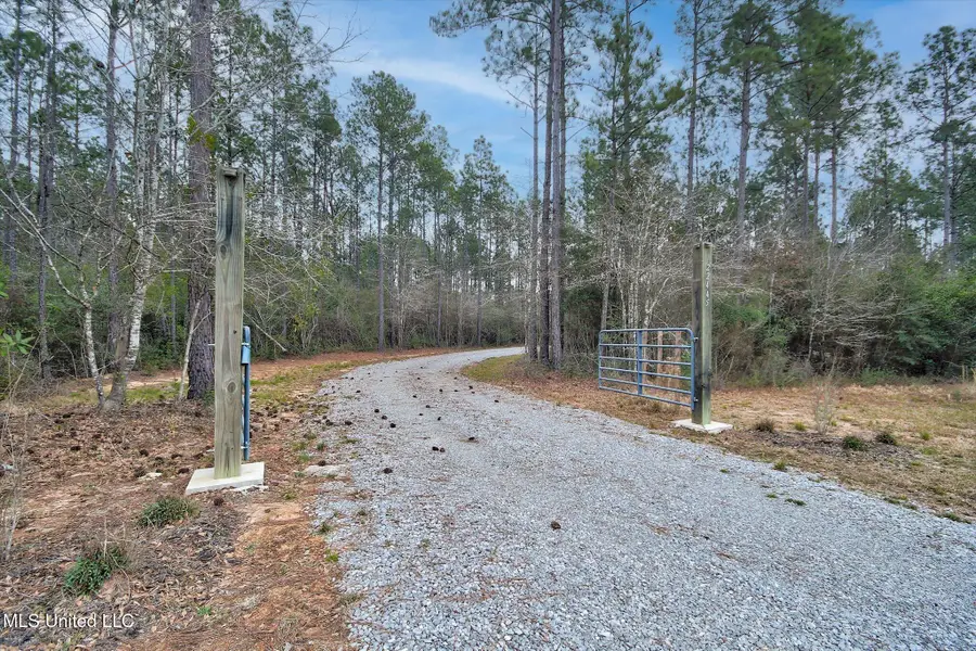 22445 Road 374, Kiln, MS 39556 - Image #2