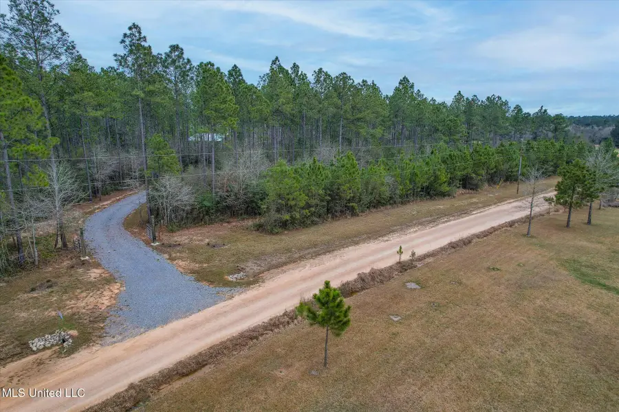 22445 Road 374, Kiln, MS 39556 - Image #3