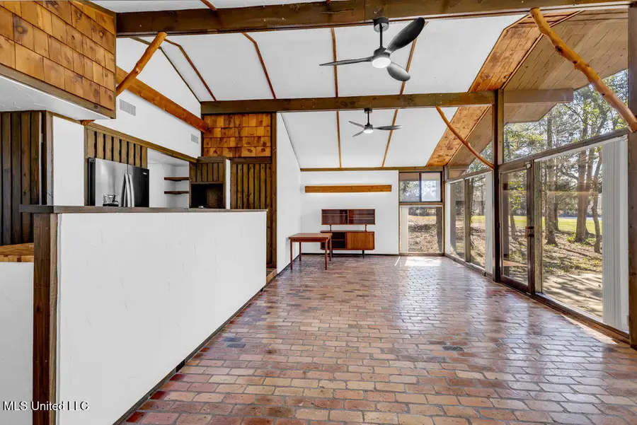 8305 Pine Cone Drive, Gautier, MS 39553 - Image #3