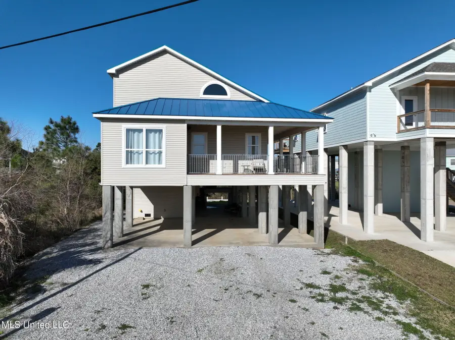 11025 Clleeves Street, Bay Saint Louis, MS 39520 - Image #2