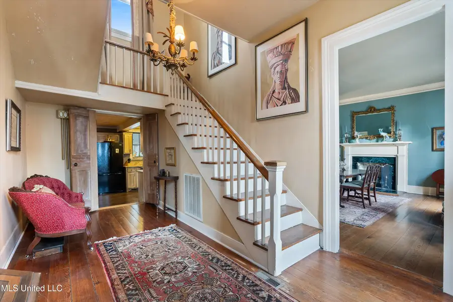 340 E College Avenue, Holly Springs, MS 38635 - Image #3