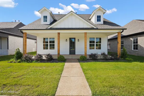 622 Bolivar Drive, Nesbit, MS 38651