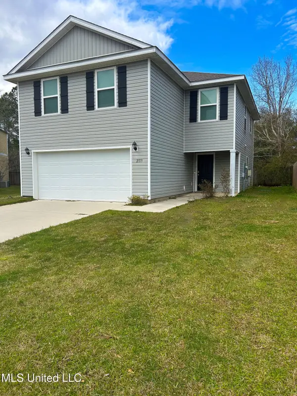 2113 Toulouse Street, Ocean Springs, MS 39564