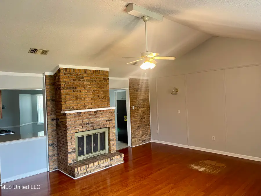 15208 Cindy Cove, Gulfport, MS 39503 - Image #2