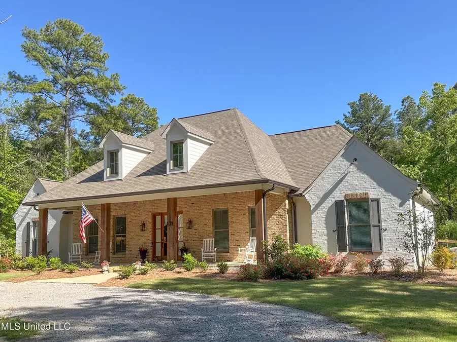 545 Twelve Oaks Trace, Canton, MS 39046 - Image #2