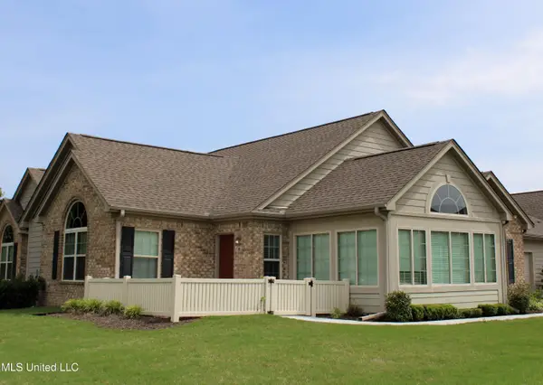 8653 Parkview Oaks Circle, Olive Branch, MS 38654