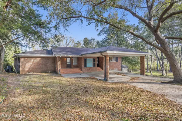 13500 Pine Road, Ocean Springs, MS 39564