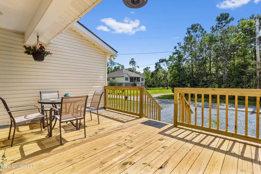 10029 Joes Bayou Road, Bay Saint Louis, MS 39520 - Image #3