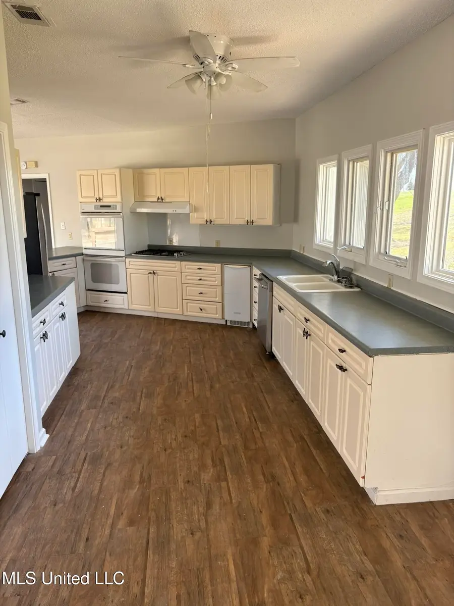 331 E Lake Washington Road, Glen Allan, MS 38744 - Image #3