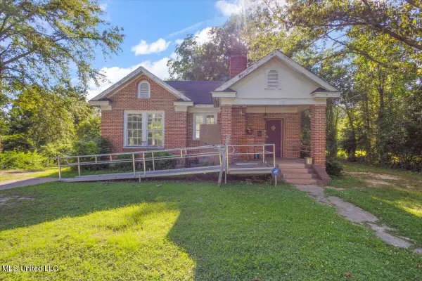 2121 35th Avenue, Meridian, MS 39301