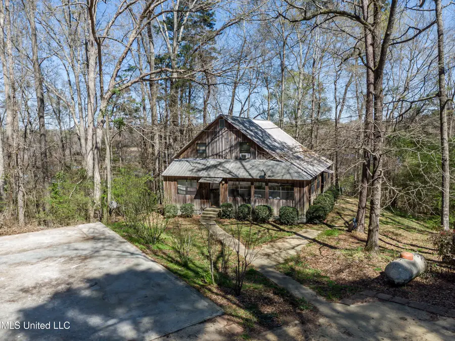 2406 Scr 563, Morton, MS 39117 - Image #2