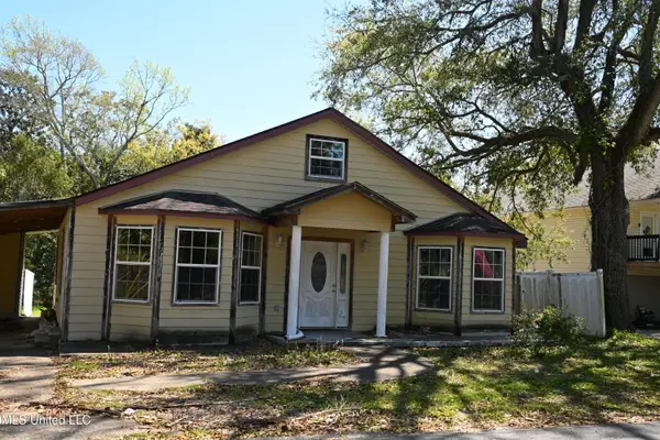 1106 Resca De La Palma Street, Pascagoula, MS 39567