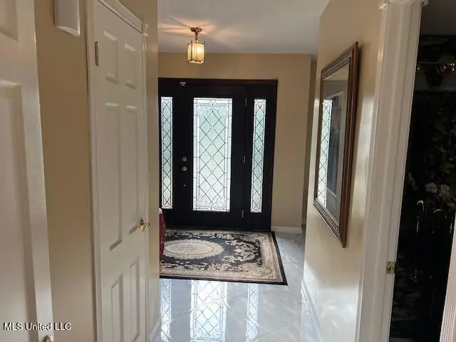 712 Eastwood Drive, Pascagoula, MS 39567 - Image #2