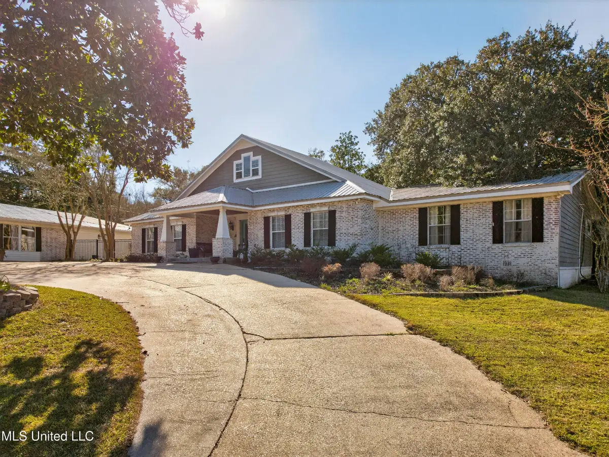 1802 Stuart Avenue, Ocean Springs, MS 39564 - Image #1