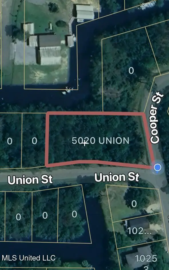 5020 Union St Street, Bay Saint Louis, MS 39520