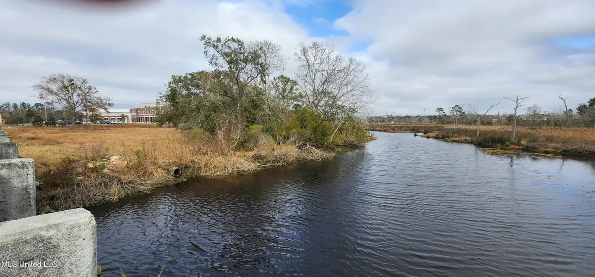 4548 Magnolia Street, Moss Point, MS 39563 - Image #1