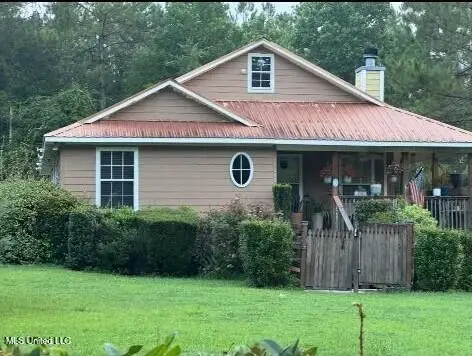 17105 Spring Lake Drive, Vancleave, MS 39565