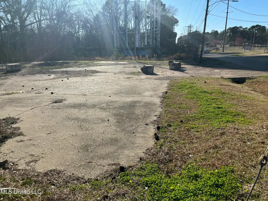 Forest Avenue, Jackson, MS 39206 - Image #2