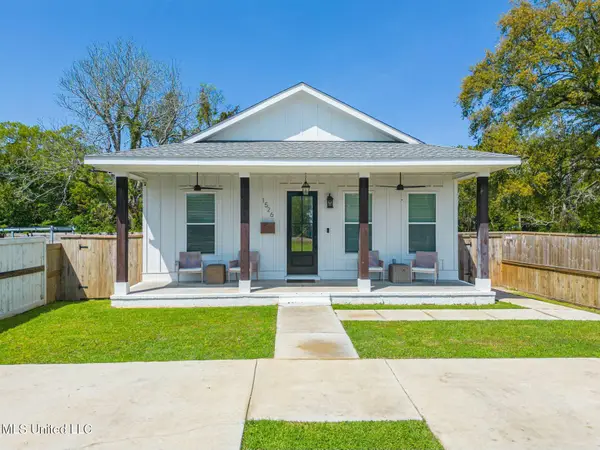 1526 E Railroad Street, Gulfport, MS 39501