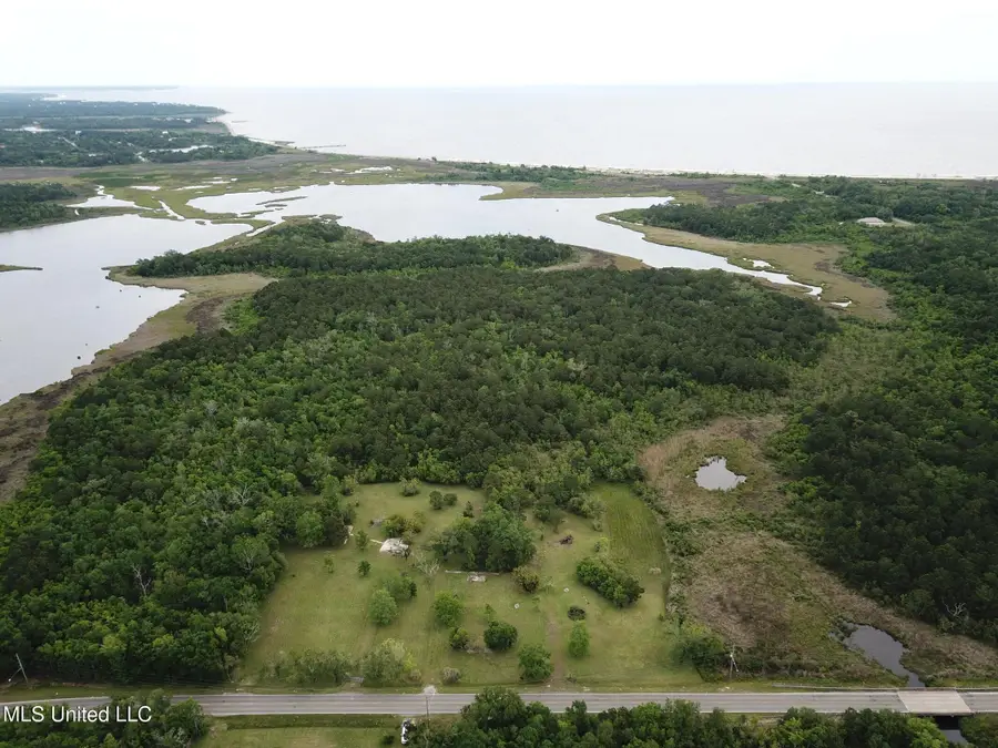 5532 Lakeshore Road, Bay Saint Louis, MS 39520 - Image #3