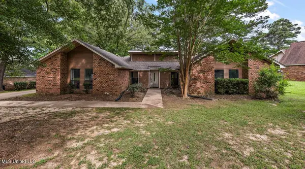 4800 Brookwood Place, Byram, MS 39272