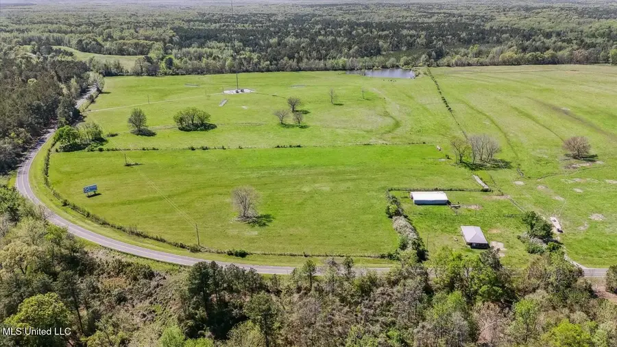 722 Laws Hill Road, Holly Springs, MS 38635 - Image #3